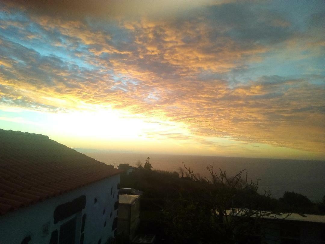 Casa Bianca Villa Lajes das Flores Екстериор снимка